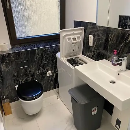 Apartment 1 In *